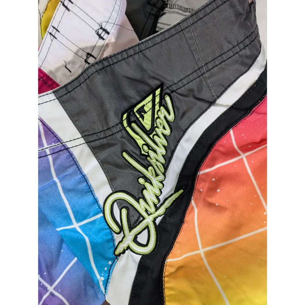 ❤️ Quicksilver Colorful Grid Swim Shorts